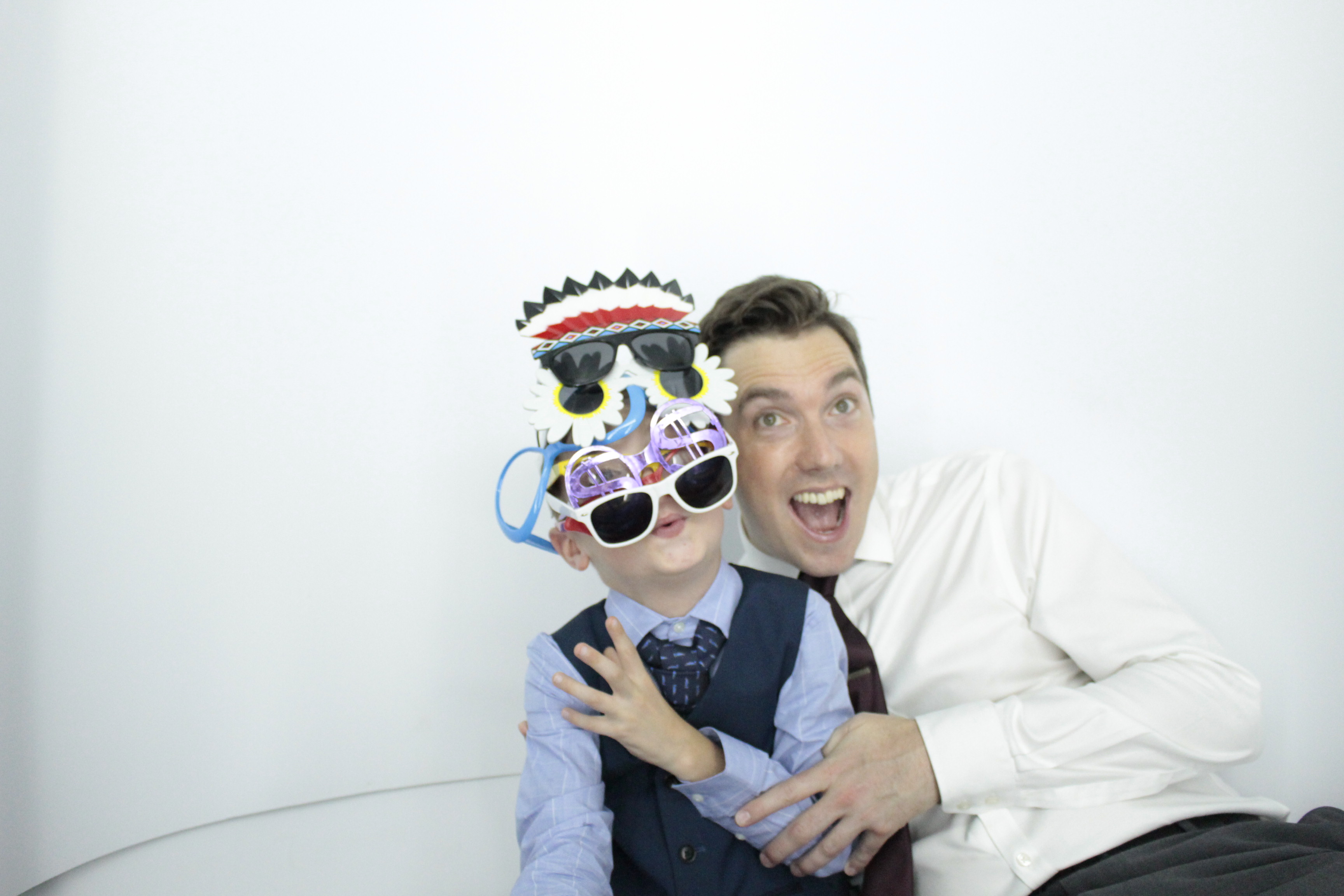 Louise & Dan's Big Day | View more photos from the event at gallery.myphotoboothexperience.co.uk/u/MyPhotoBoothExperienceLtd/Louise-Dans-Big-Day